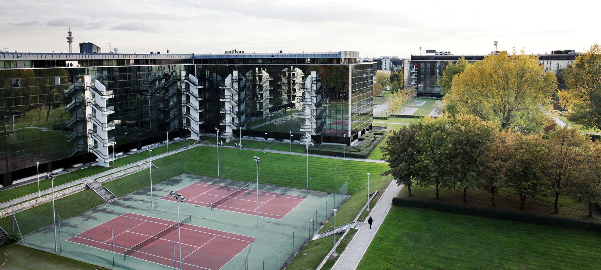 Centro Milanofiori 06